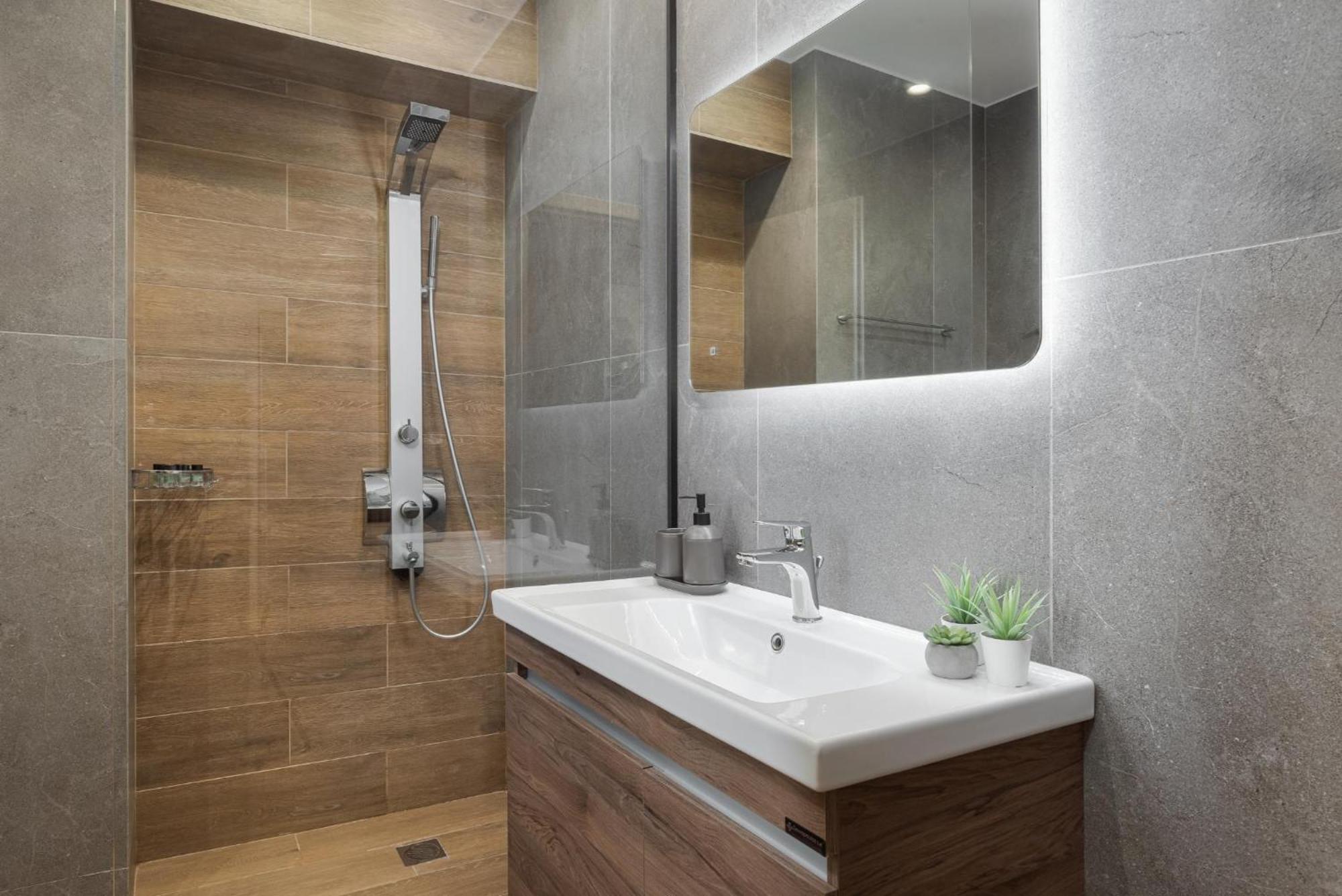 Aria Luxury Apartment Patras Esterno foto
